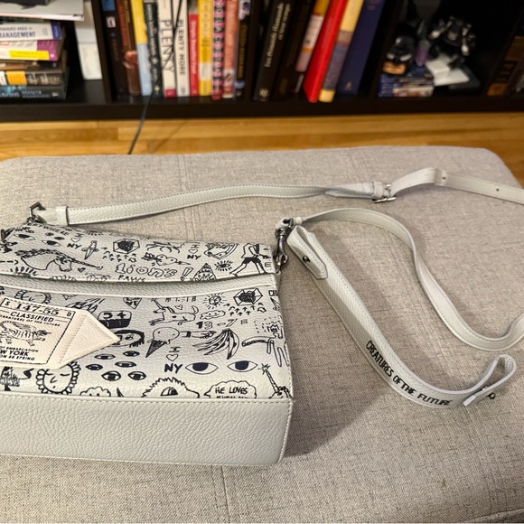 Min & Mon Print Leather Crossbody Bag - Picture 6 of 6